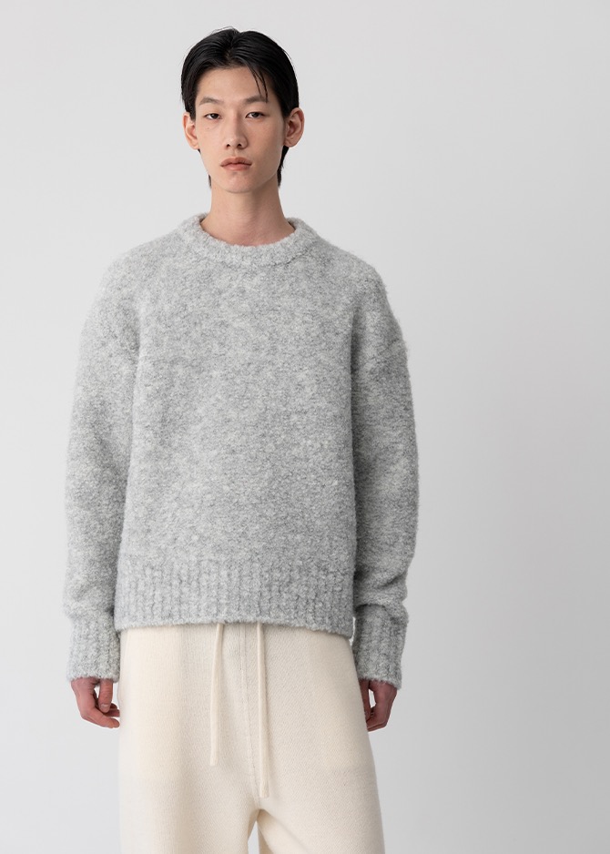 BOUCLE ROUND NECK PULLOVER [LIGHT GRAY]